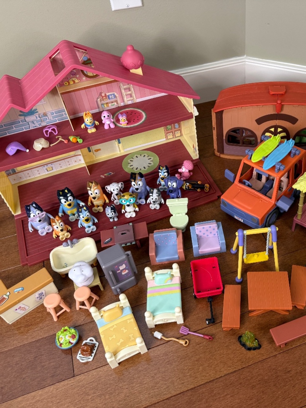 Bluey Playsets - COMPLETE